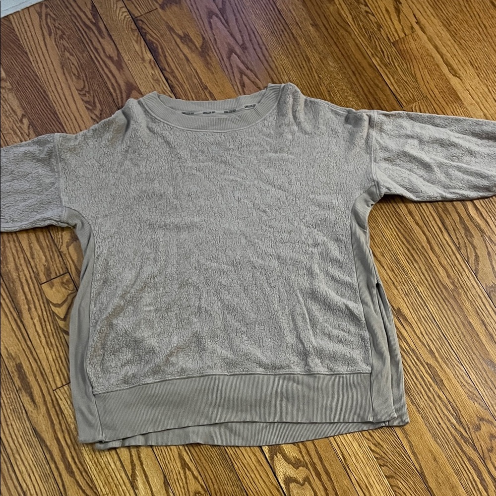 Aerie Chilled Out Beige Sweatshirt